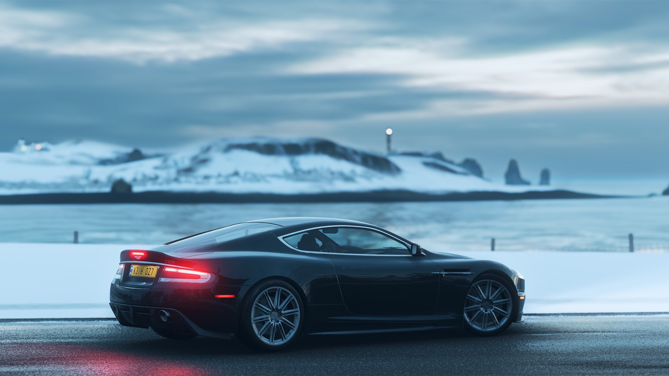 九游sports-凯瑟琳·伯科夫稳步提升成绩赢得喝彩，凯特琳·伯尔斯