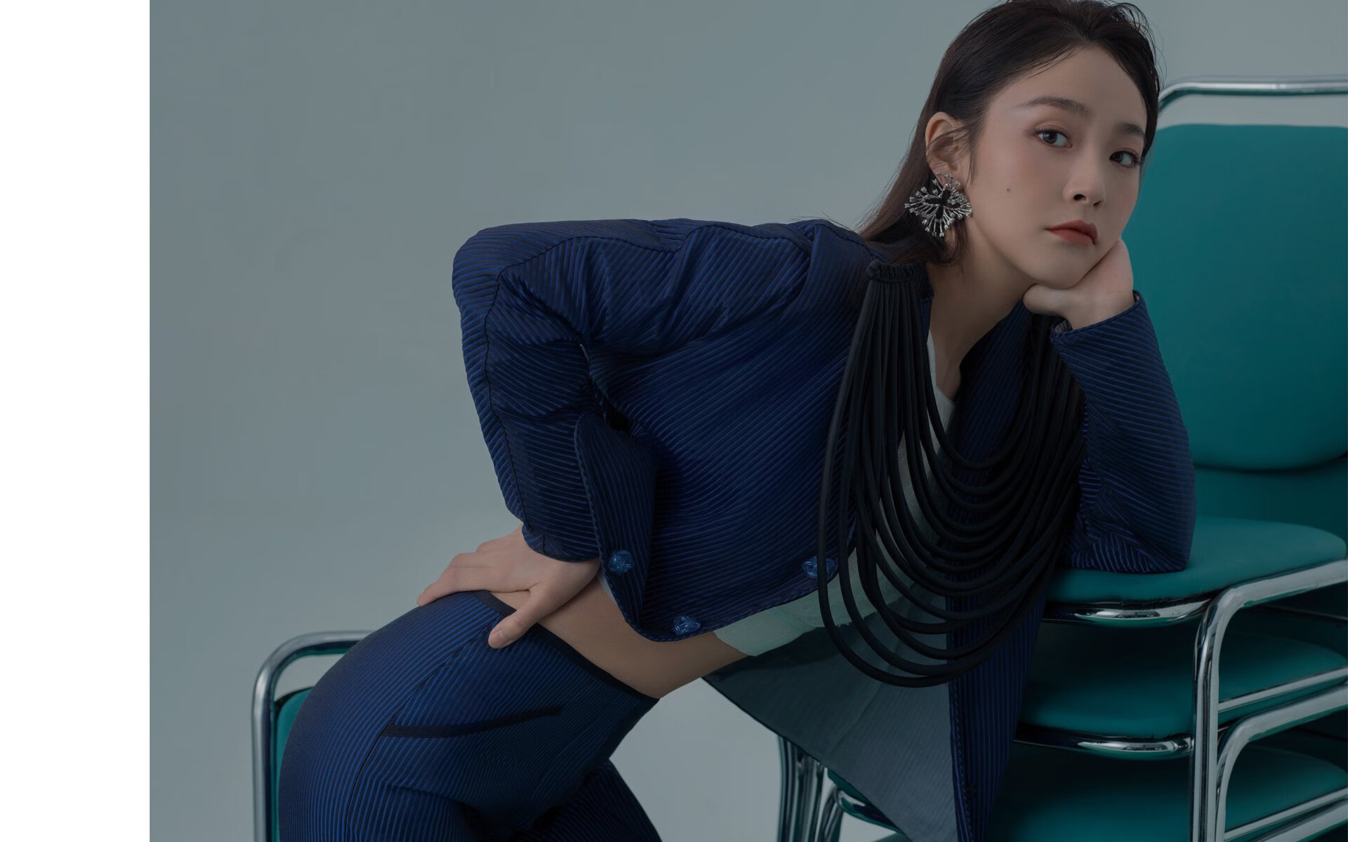 九游网-多个关键位置竞争激烈板凳深度成为争冠的重要保障