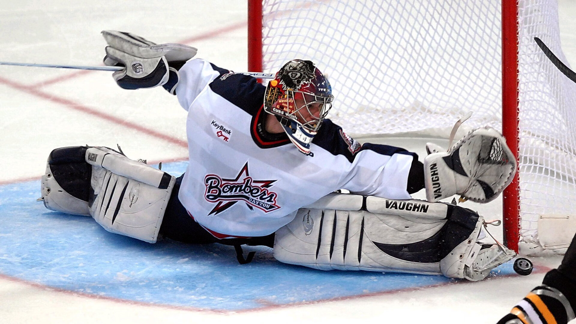 “惊天逆转！抢先领先后被逆转，剧情反转精彩纷呈”，惊天逆转最后捡走u盘的人是谁